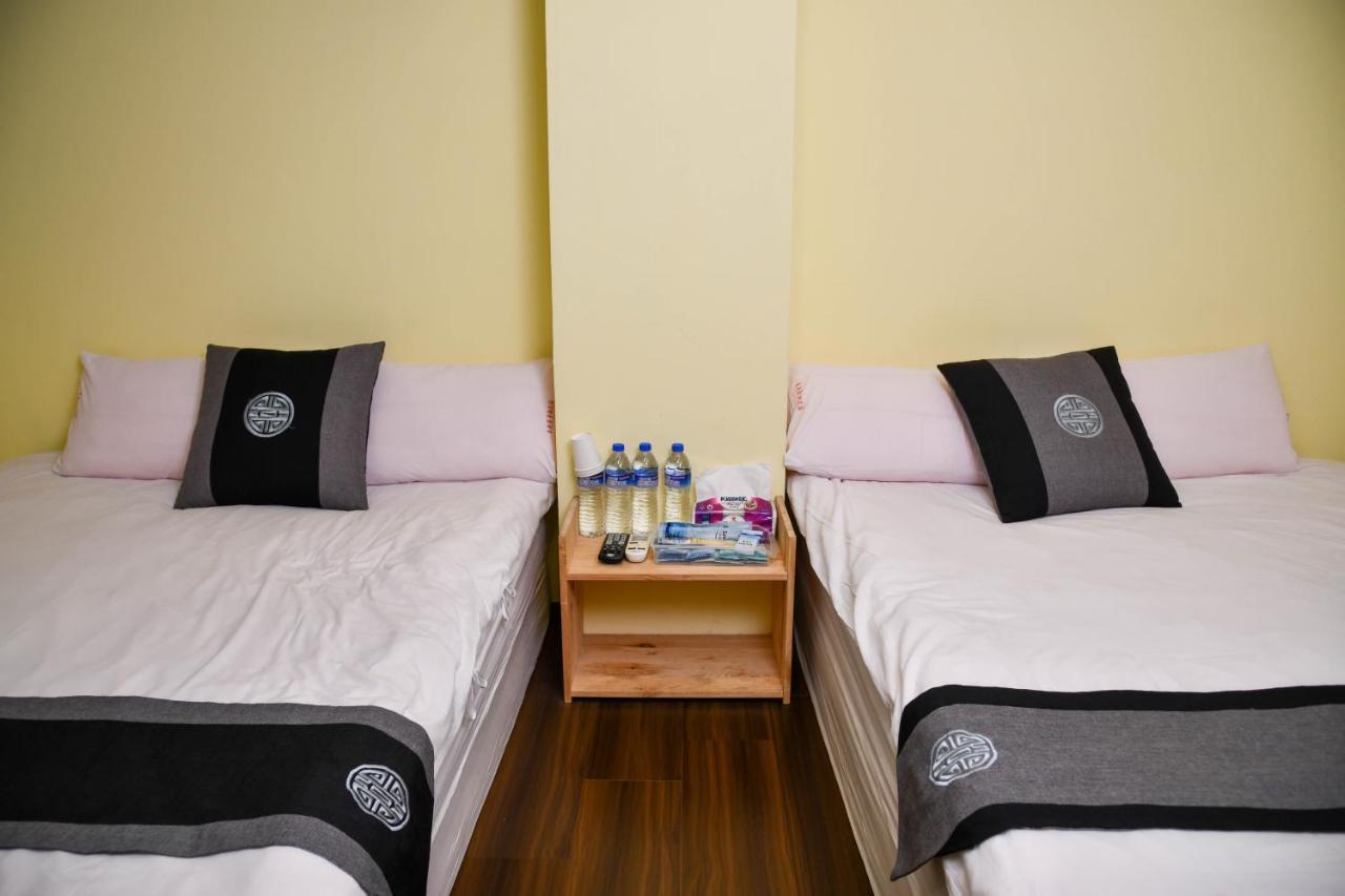 Way Young House Цзюфень Екстер'єр фото